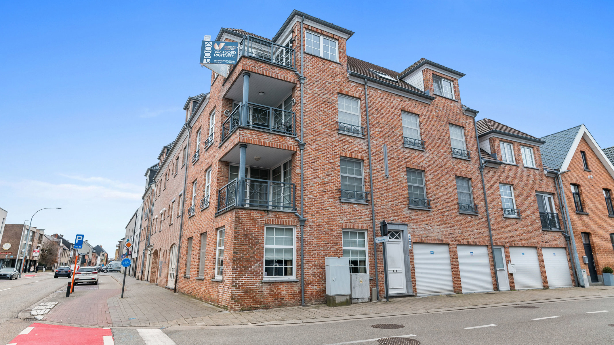 Gezellig dakappartement op de derde verdieping met twee/drie slaapkamers. - foto 1