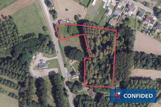Ontdek dit prachtige perceel bouwgrond van 6a 48ca voor het realiseren van een halfopen bebouwing, gelegen langs de Hasseltsesteenweg...