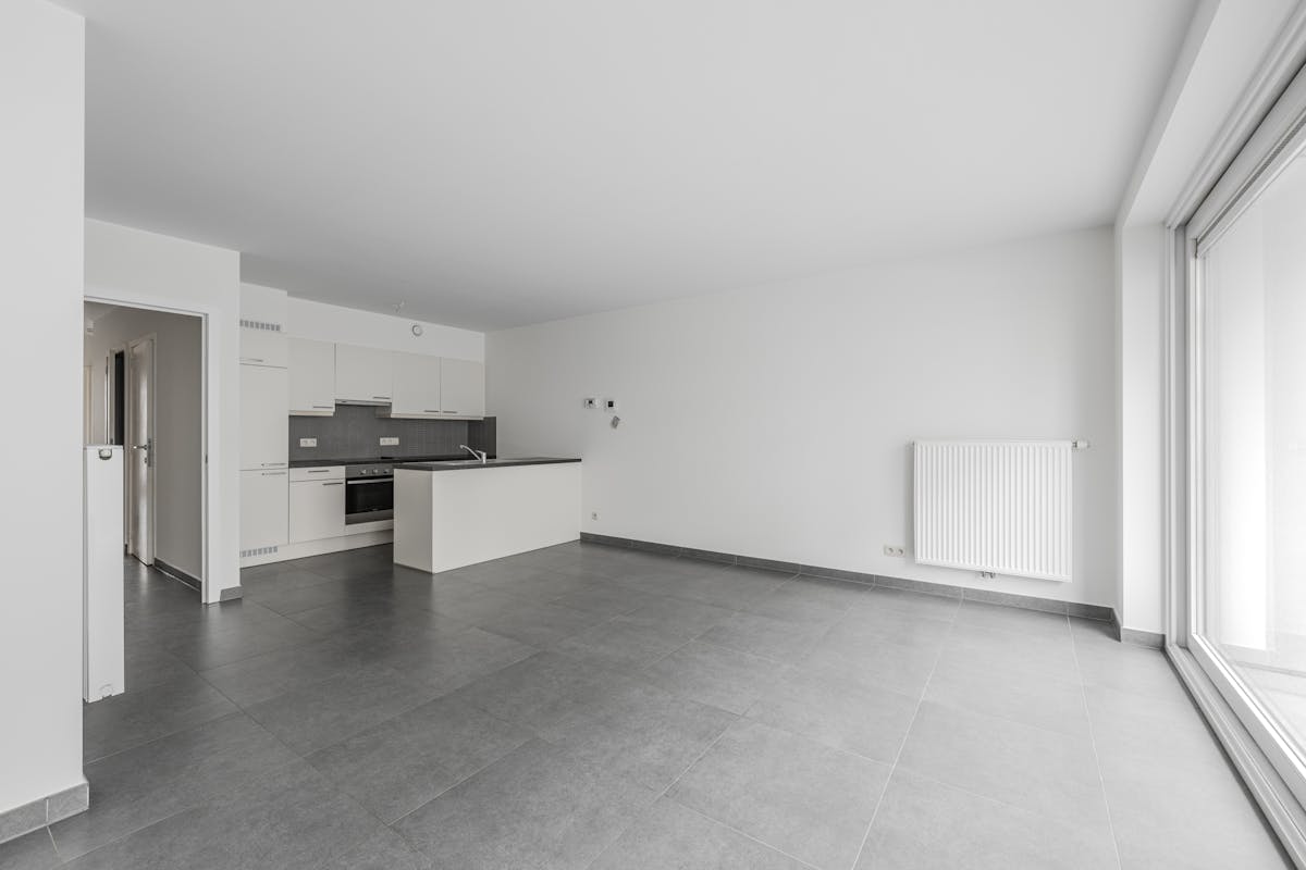 Recent 2-bedroom apartment with terrace in Ostend - photo 3