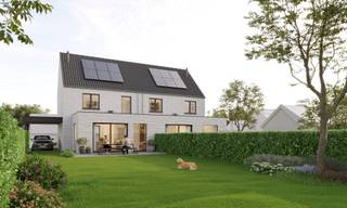 <ul>
<li>Rustige, landelijke ligging</li>
<li>Zuidoost gerichte tuinen</li>
<li>3 tot 4 slaapkamers</li>
<li>6% BTW</li>
</ul>
<br />OMGEVING<br />Dit project ligt in een rustige, landelijke buurt van Nevele waar je volop kan genieten van groen en open ruimte. De omgeving is ideaal voor wandelen en fietsen, met veel rustige wegen en natuur vlakbij. Dankzij de vlotte verbinding met Gent sta je in korte tijd in de stad, terwijl ook de E40 snel en makkelijk bereikbaar is voor woon-werkverkeer. Winkels, scholen en andere dagelijkse voorzieningen bevinden zich in Nevele en de omliggende gemeenten. De buurt is aangenaam en kindvriendelijk, met weinig doorgaand verkeer en een echte dorpssfeer.<br /> <br />INDELING<br />In dit project worden twee woningen aangeboden. Via de inkomhal betreed je een open en lichtrijke leefruimte met keuken, eetplaats en zithoek. Op de bovenverdieping bevinden zich drie slaapkamers, een badkamer en een praktische berging. Dankzij de vaste trap naar de zolder kan deze verdieping ingericht worden met één of twee extra slaapkamers, waardoor in totaal vier tot vijf slaapkamers mogelijk zijn. De woningen onderscheiden zich door hun bijzonder ruime tuinpercelen en de gunstige zonoriëntatie, wat zorgt voor veel licht en een aangenaam buitengevoel.<br /> <br />E-PEIL<br />Deze woning heeft een E-peil van 30 en voldoet daarmee volledig aan de hedendaagse energienormen. Dit wordt onder meer gerealiseerd dankzij vloerverwarming die aangestuurd wordt door een energiezuinige lucht-waterwarmtepomp.<br /><br />Wil je jouw toekomstige woning ontdekken? Bel ons op 09 394 67 95 of mail naar info@potrell.be voor meer info of een afspraak!<br /><br />WONING OP MAAT | JOUW WONING, JOUW STIJL<br />Maak van deze woning jouw droomhuis op maat! Voeg je eigen smaak en persoonlijkheid toe en kies zelf de keuken, vloer en badkamer van jouw instapklare woning. Een eigen stek op maat van jouw wensen en stijl. Jij kiest, Potrell voert uit. Zo makkelijk is het!