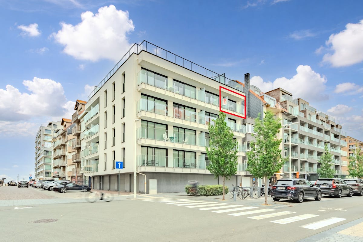 Studio entièrement rénové avec terrasse orientée sud - photo 4