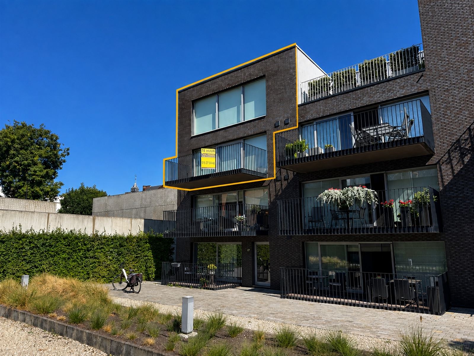 Bienvenue dans ce superbe appartement en duplex de 139 m² situé dans le centre de Malines.