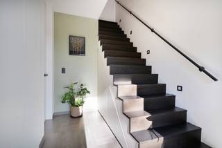 Deze prachtige energiezuinige woning straalt rust, ruimte en kwaliteit uit.Ideaal voor wie op zoek is naar een unieke combinatie van moderne luxe en...