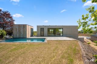 First viewing day Saturday 30 May - reserve your time slot via www.polares.euThis fully finished, ultra-modern new-build villa is located on a...