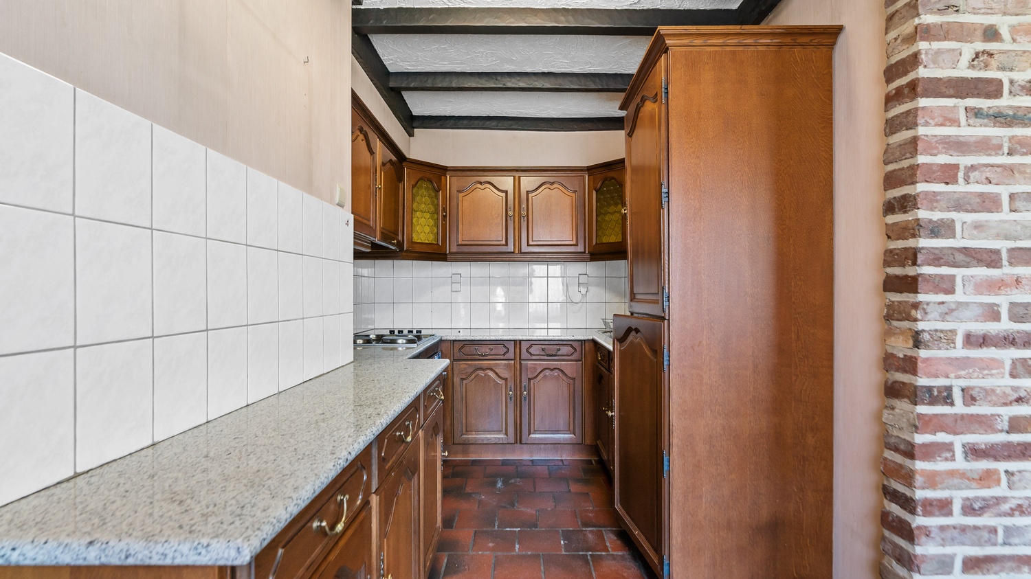 Ruim appartement met terras, lift en ondergrondse autostandplaats in het centrum van Paal - foto 5