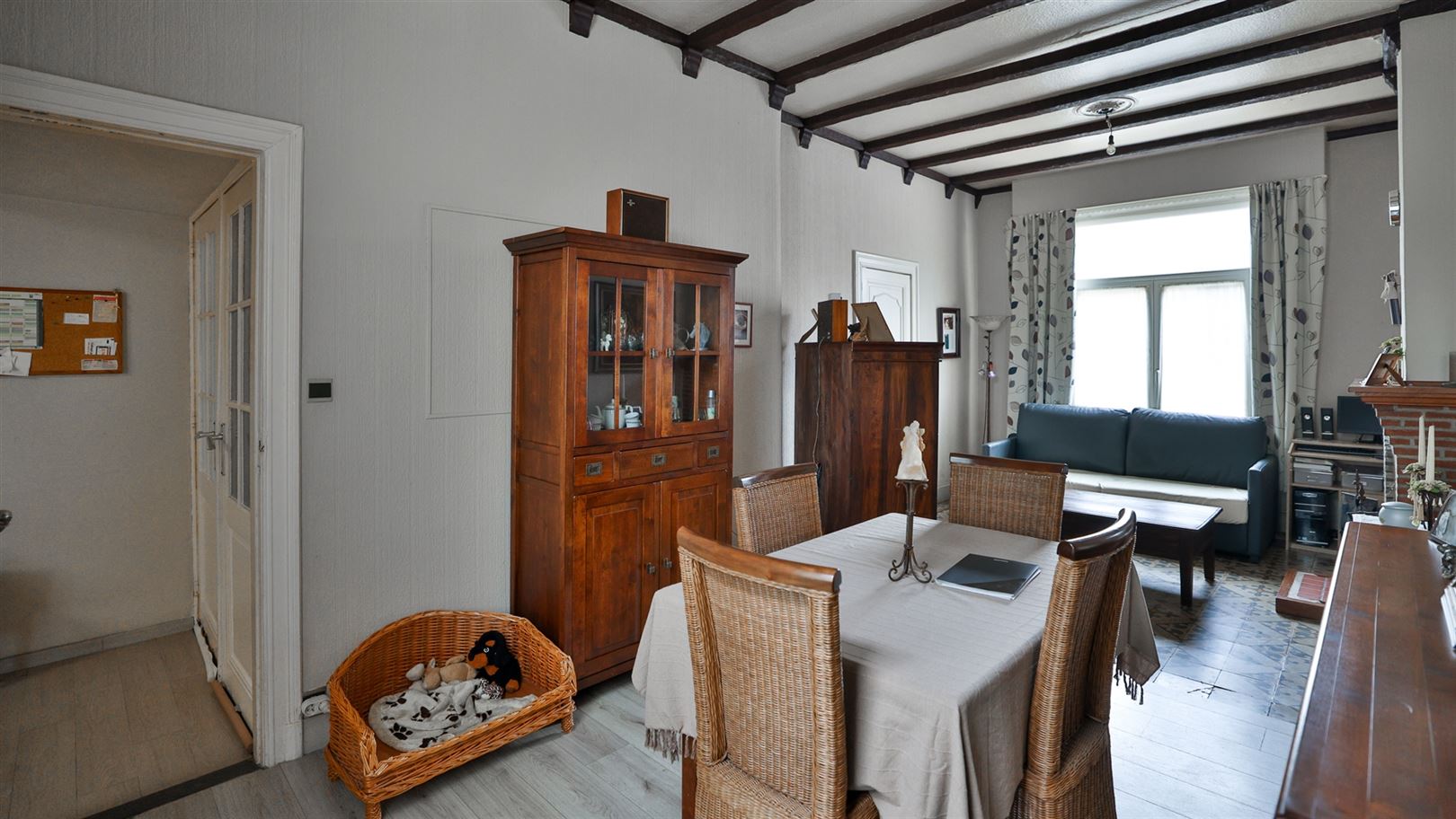 Op te frissen starterswoning in het centrum van Edegem - foto 4