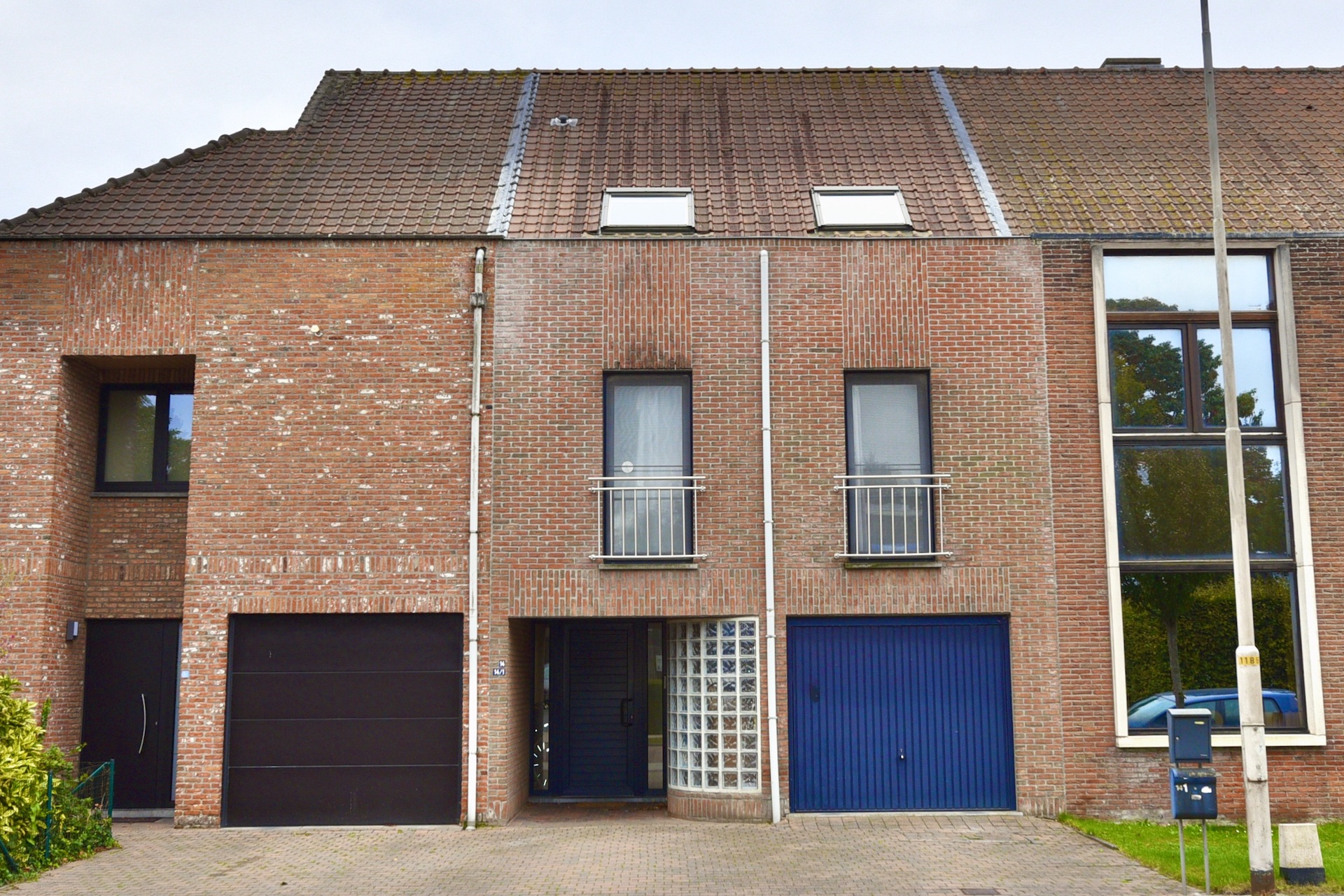Gebouw met 2 volwaardige wooneenheden voor 395.000 EUR - foto 1