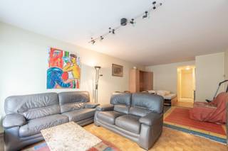 Res. Orfeo Op een topligging in de Zwaluwenlaan, op wandelafstand van de zeedijk en het strand, bevindt zich deze lichtrijke en verzorgde studio met...