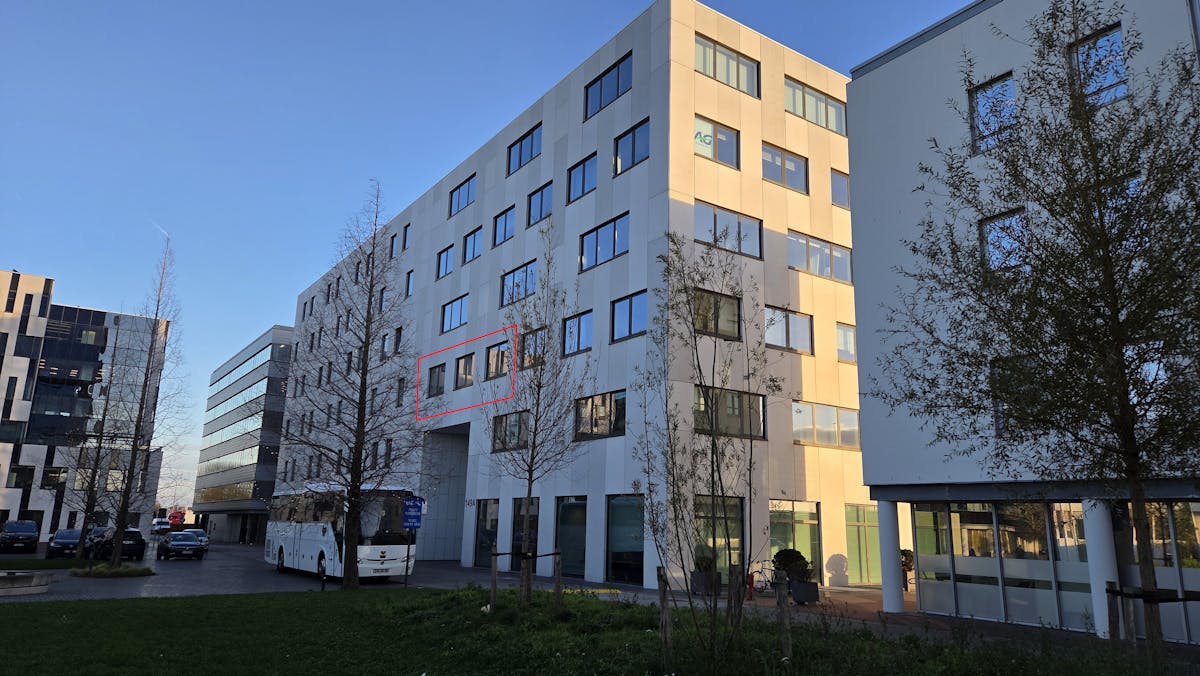 Kantoor van ca. 178 m² te huur op het Westwing park - foto 2
