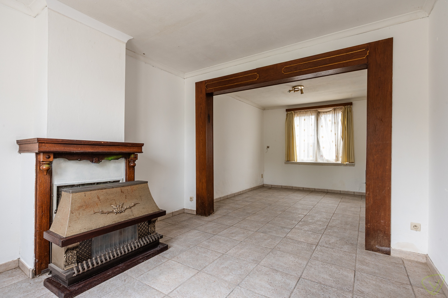 Te renoveren starterswoning met een verrassende tuin op een boogscheut van het centrum - foto 3