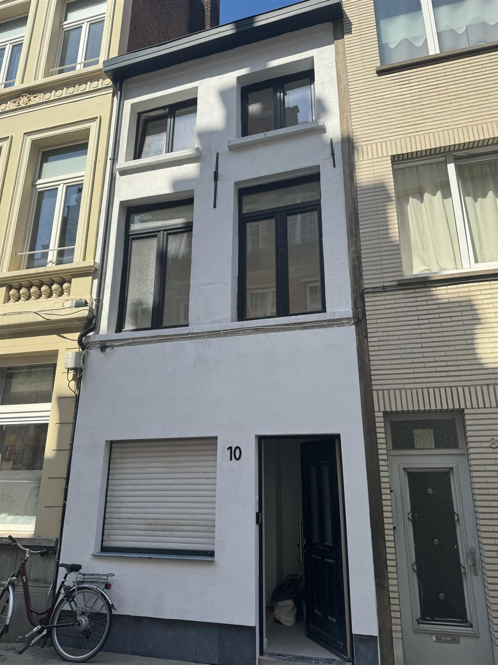Gerenoveerde woning met 4 kamers aan UA - foto 2