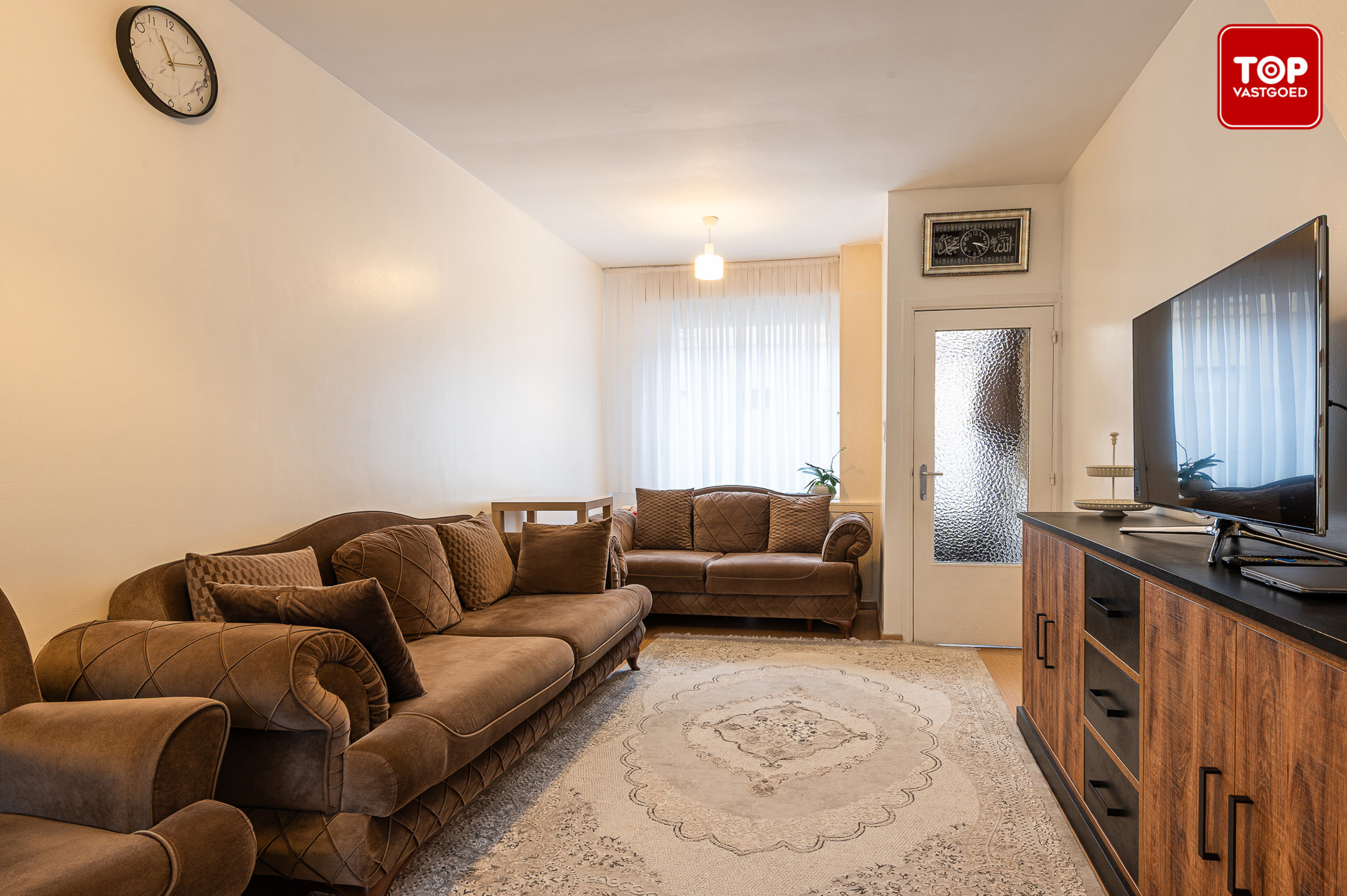 Instapklare stadswoning met 4 slaapkamers en ruime koer. - foto 4