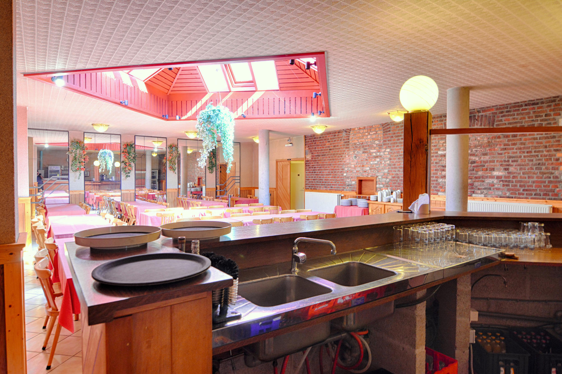 Statig horecapand met feestzaal en riante woonst. - foto 5