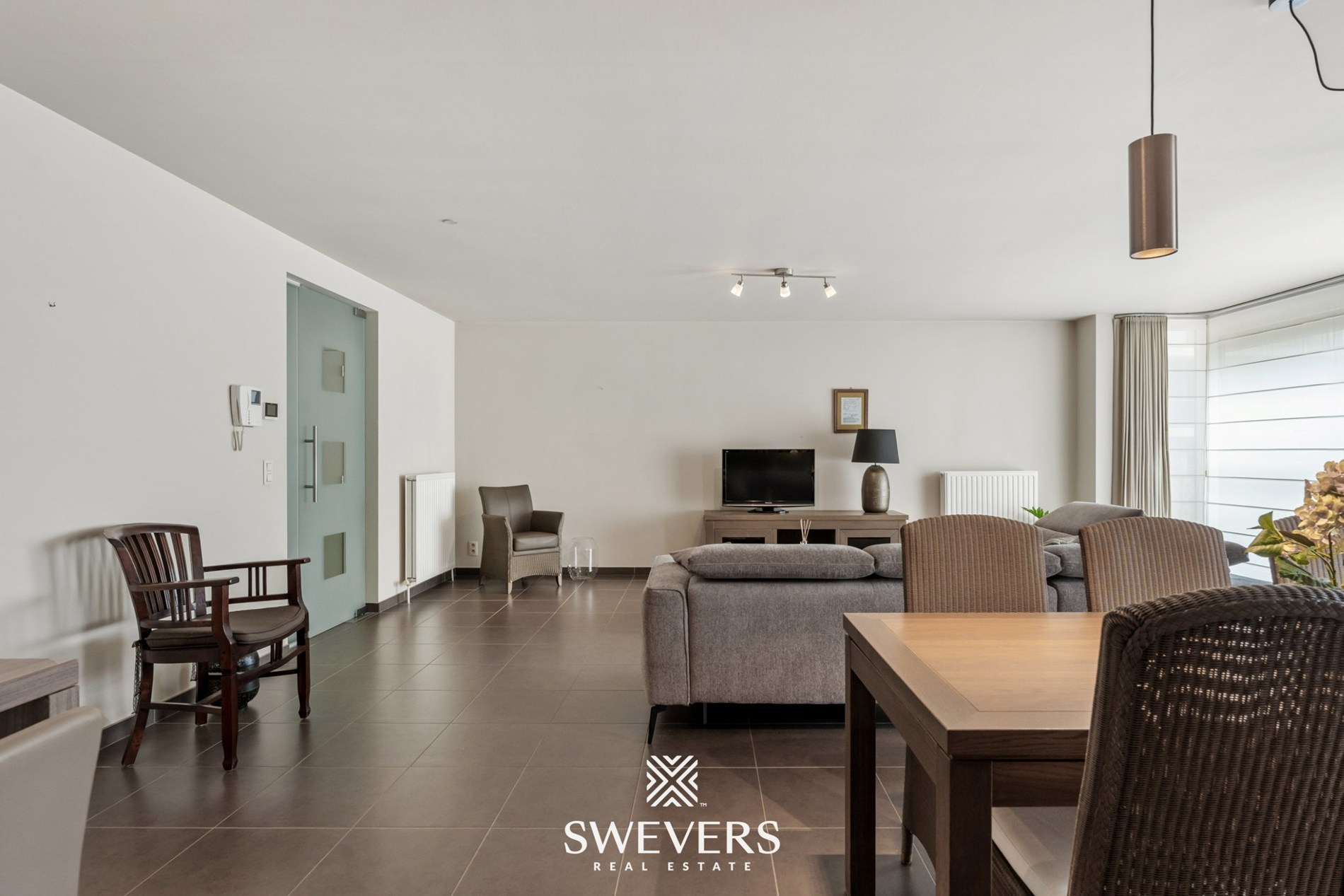 2-slaapkamerappartement met terras, autostaanplaats en berging - foto 4