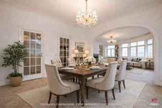 Ixelles, sur la prestigieuse avenue Louise, se dresse un remarquable immeuble Art déco des années ’30, véritable témoin de l’élégance bruxelloise...