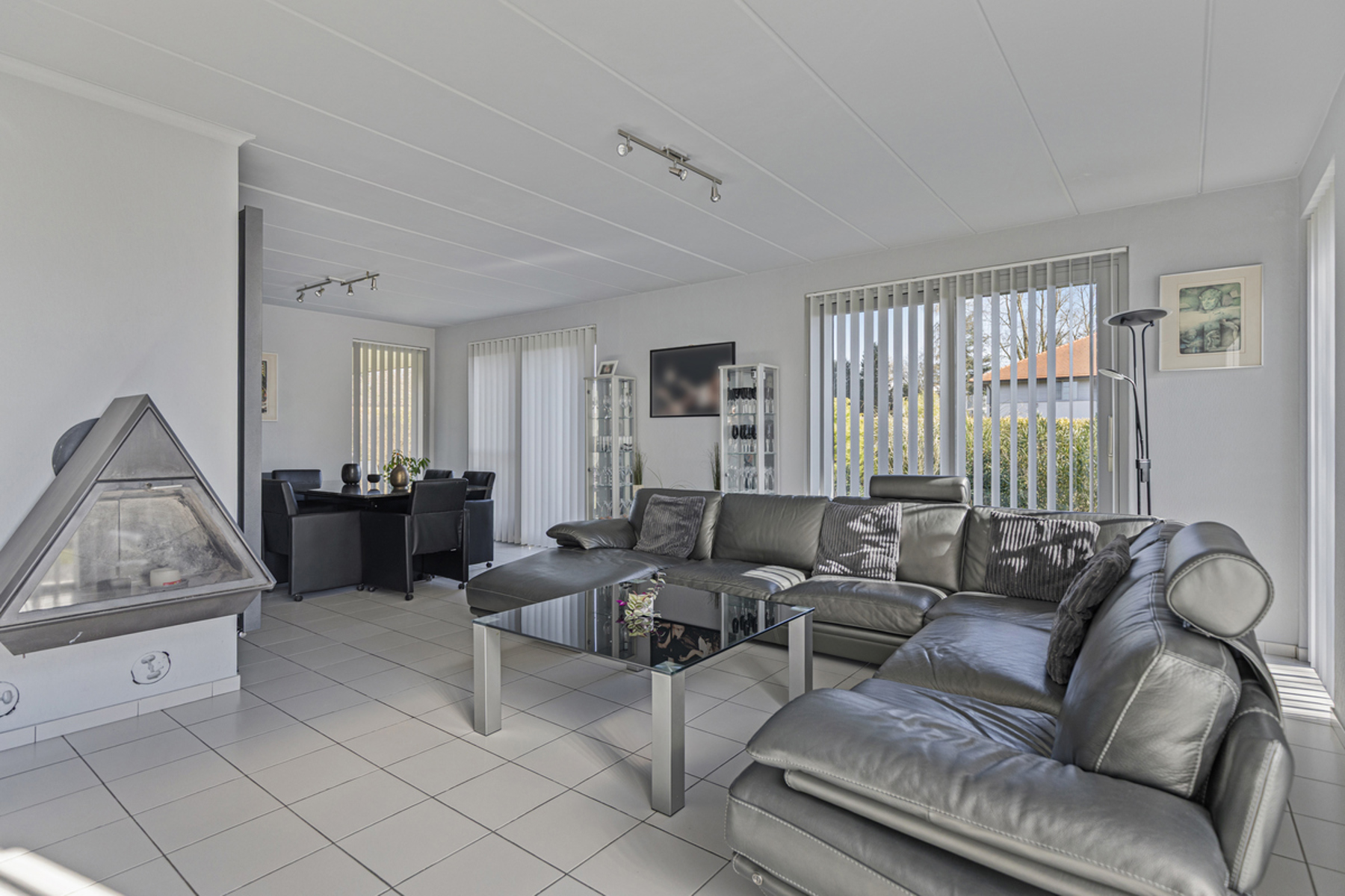 Tijdloze villa met 4 slaapkamers op 17a 30ca - foto 4