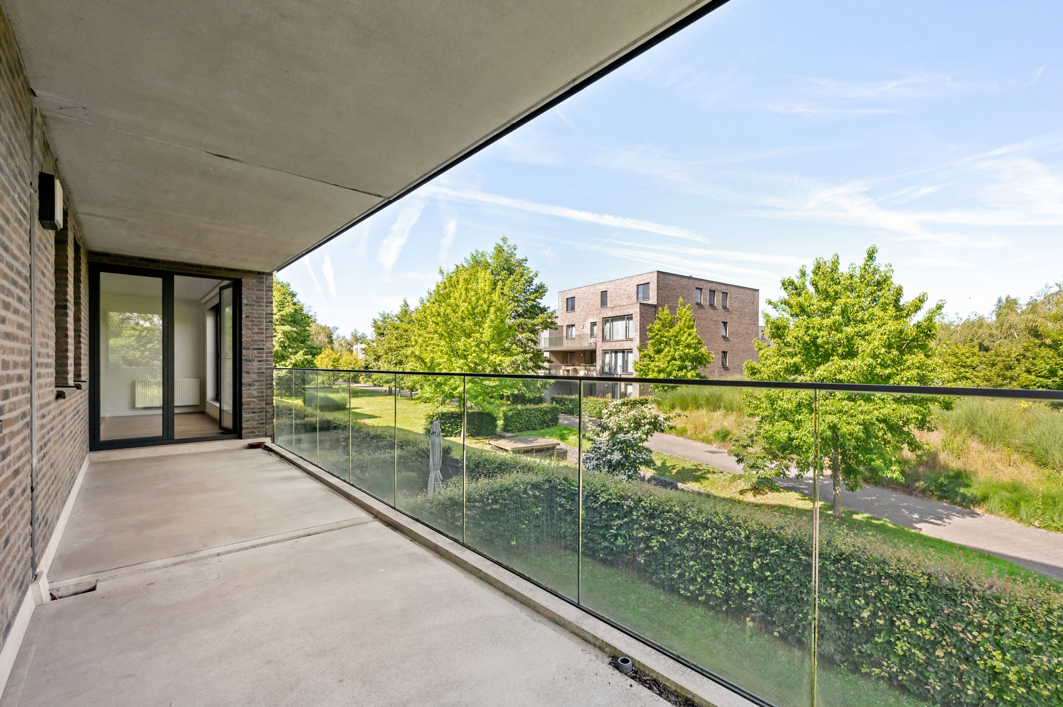 Ruim 3-slaapkamerappartement met zicht op groen - foto 4