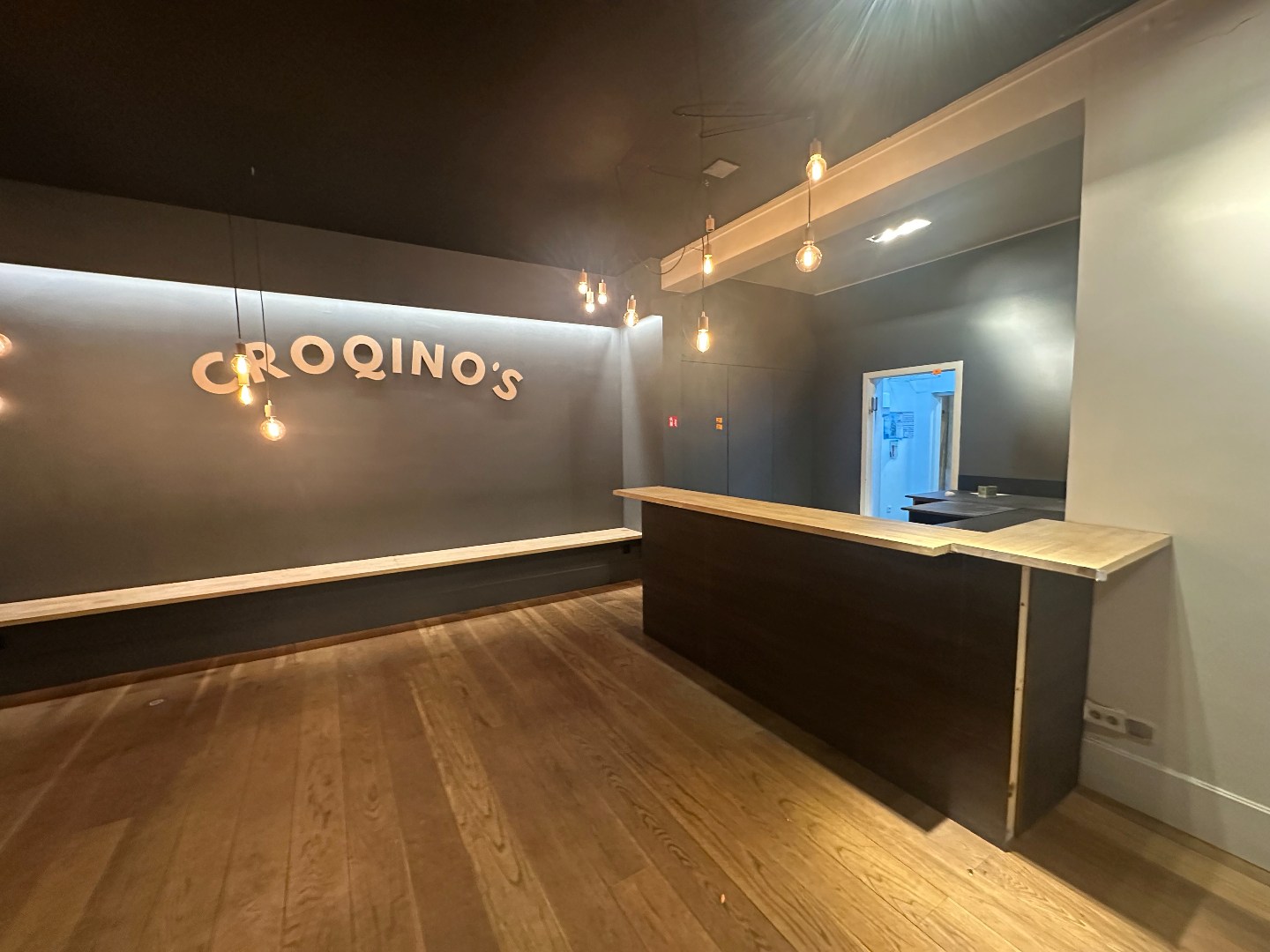 Commercial for rent in Ghent - photo 5