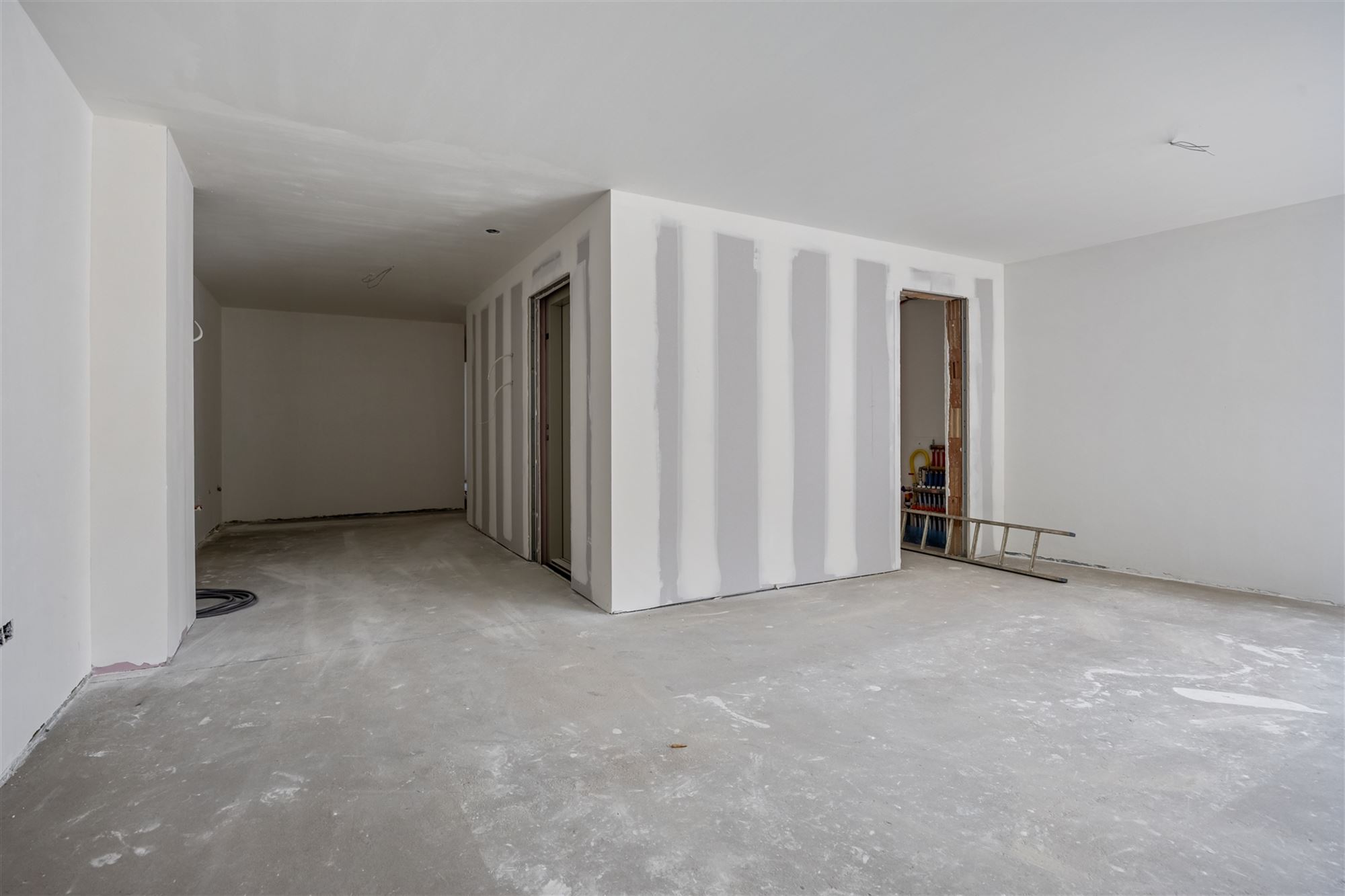 Stijlvol nieuwbouwappartement in het centrum van Bilzen - foto 4