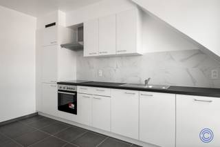 Apartment InformationThe apartment was completely renovated in 2025 with a view to making an energy efficient impact. Through the large entrance...