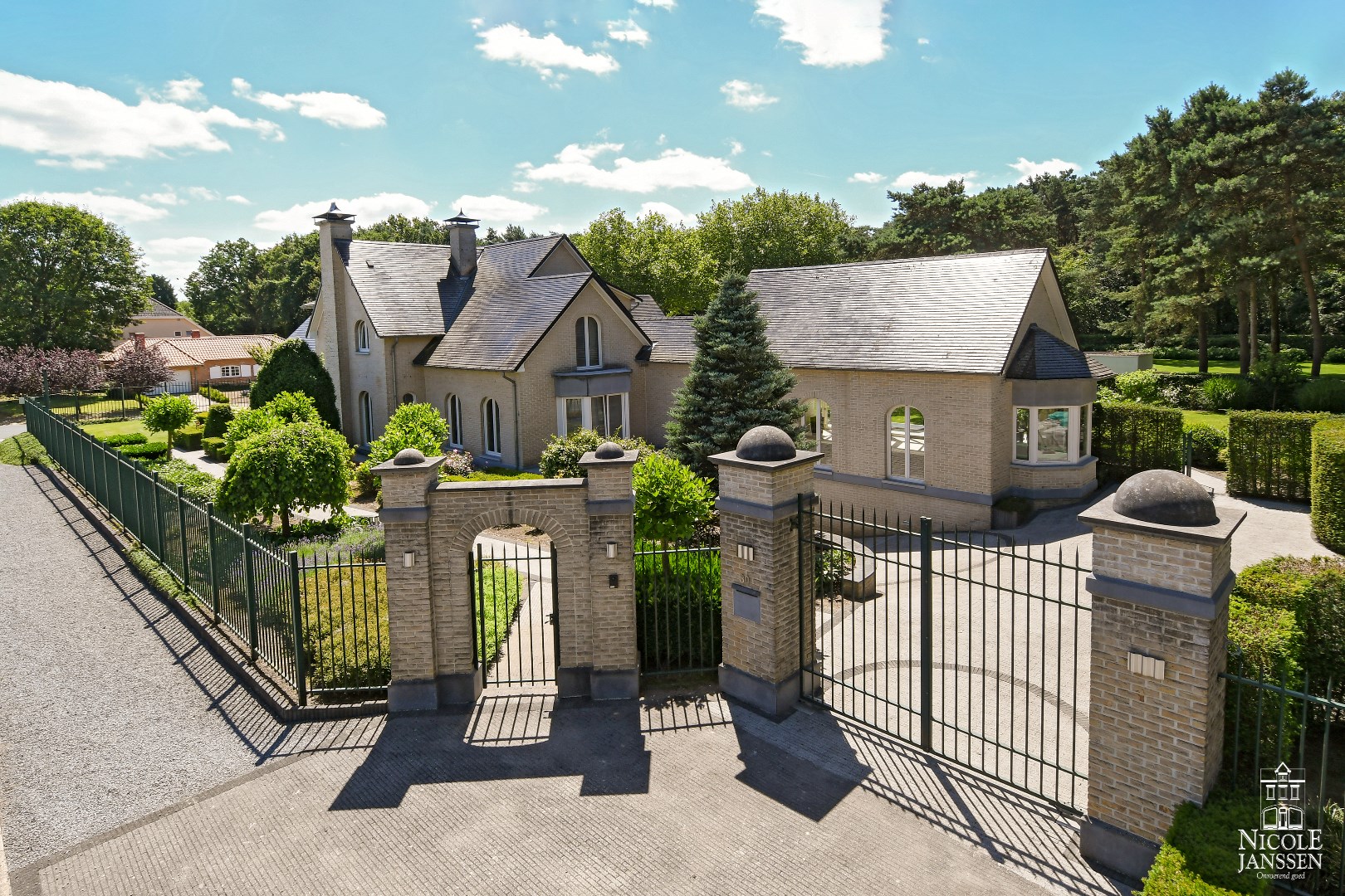 Maison à vendre à Maasmechelen avec 4 chambres - photo 2