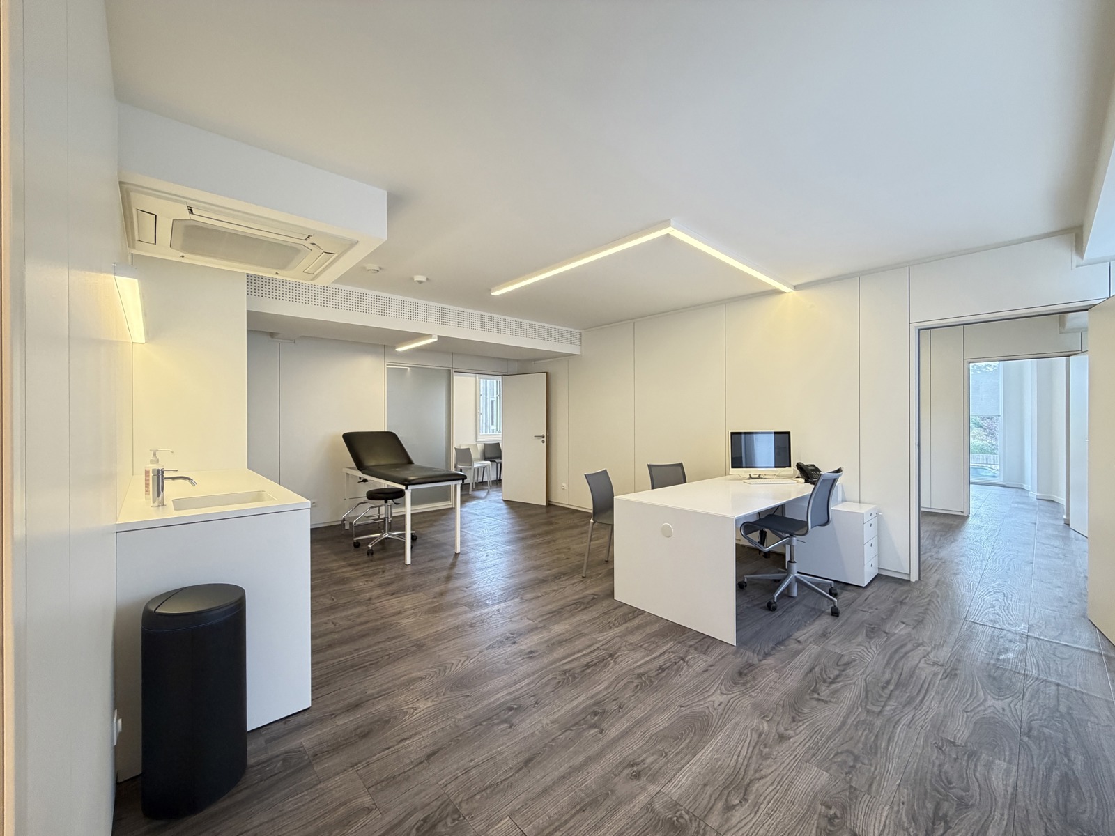 Commercial for rent in Sint-Denijs-Westrem - photo 4