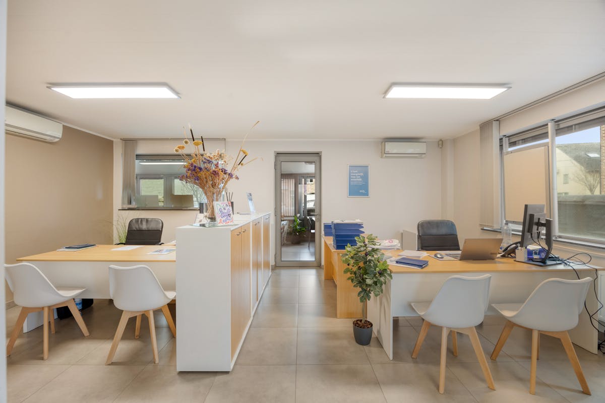 Opbrengsteigendom met kantoor en appartement - foto 5