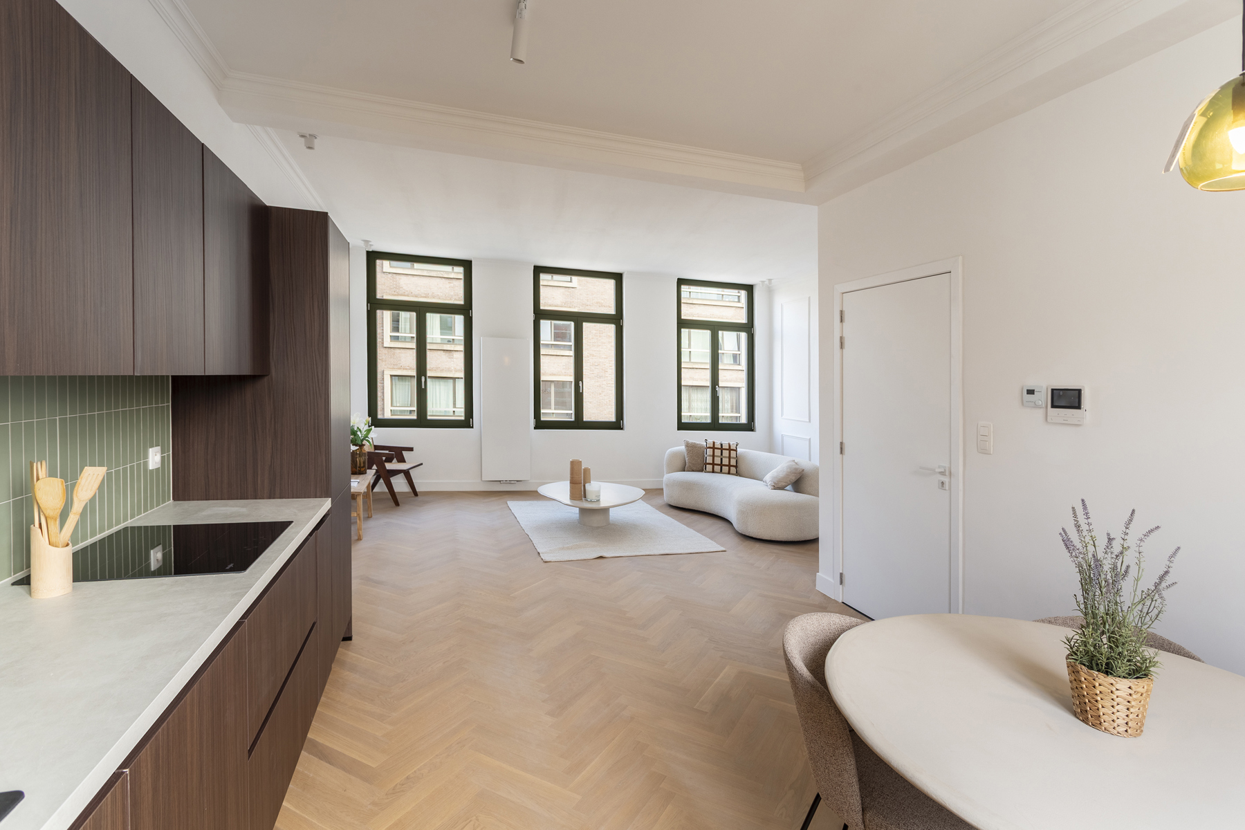 Gerenoveerd duplexappartement met terras in Markgravewijk - foto 4