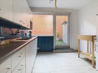 De snelste manier om een bezoek te brengen aan deze woning? Vraag je bezoek aan via de rode knop op onze website (www.dewaele.com) en je...