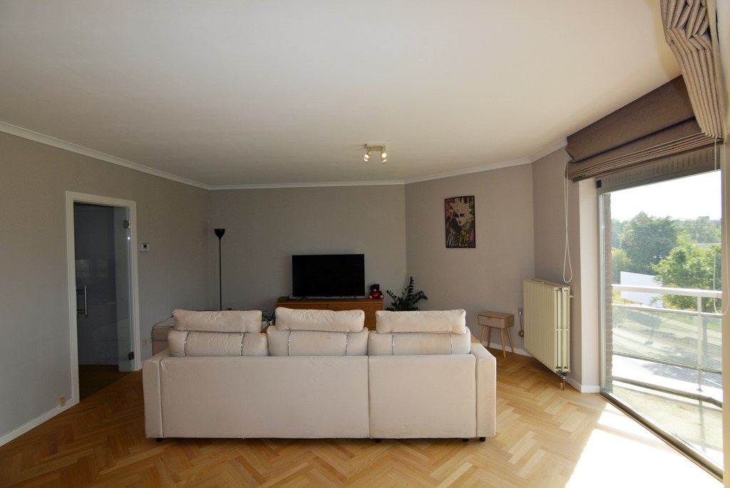Apartment for rent in Maaseik with 2 bedrooms - photo 4