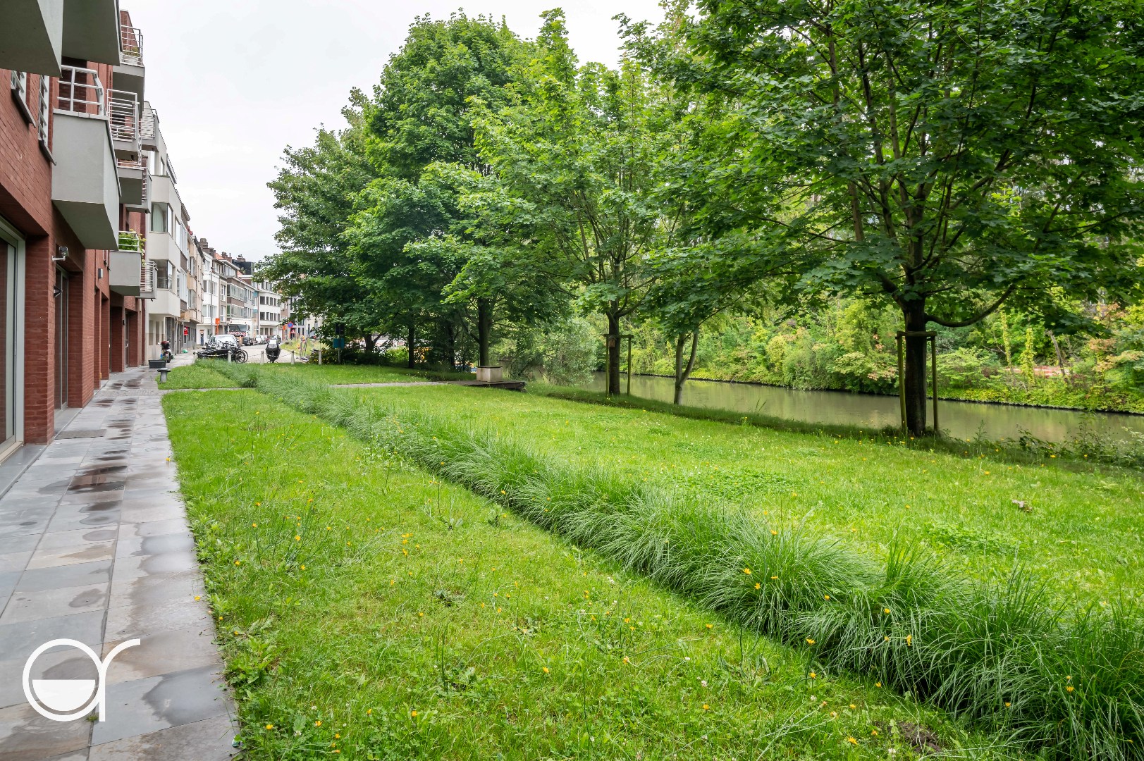 Appartement met zicht op het water - foto 4