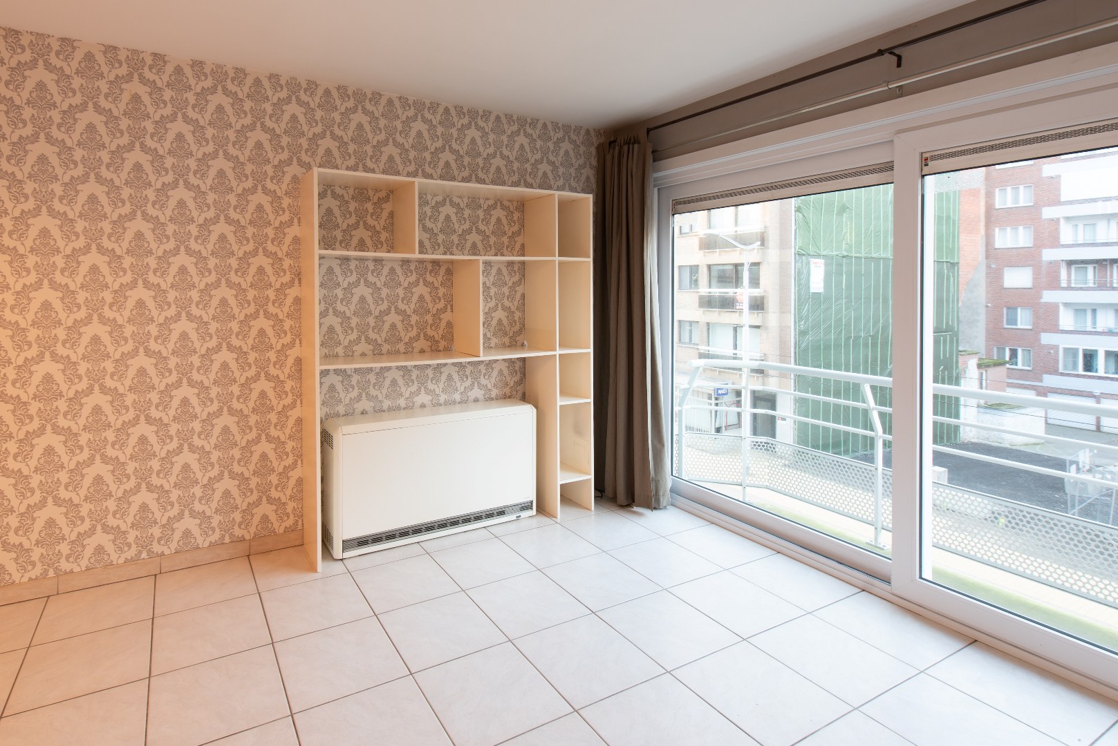 Centraal gelegen, ruim 2 slaapkamerappartement op wandelafstand van de Zeedijk. - foto 5
