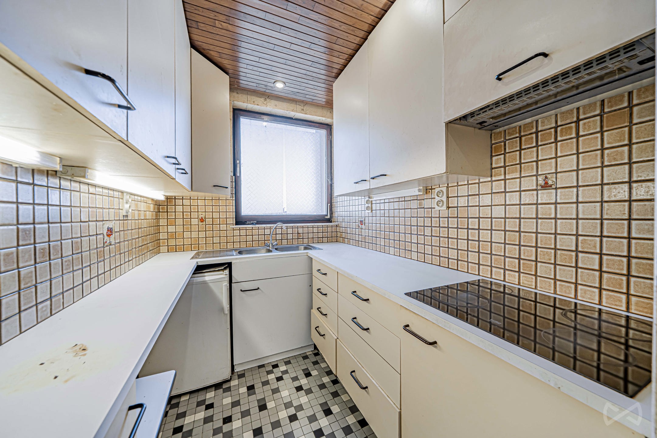 Apartment for sale in Charleroi with 2 bedrooms - photo 3