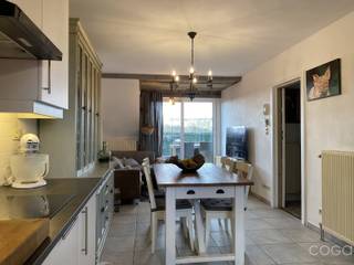 Dit knusse appartement (ca. 54m²) is gelegen in het centrum van Lille op wandelafstand van winkels, openbaar vervoer, horecagelegenheden, etc.Het...