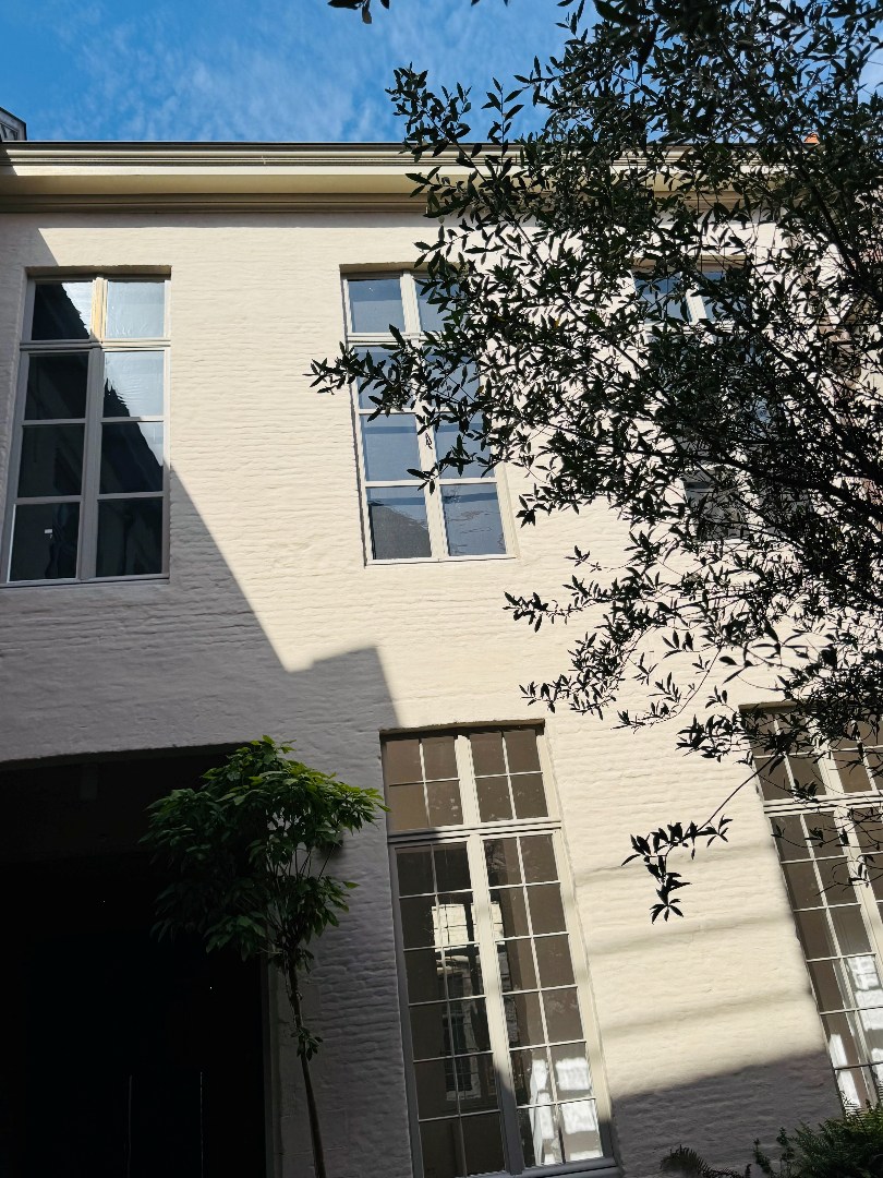 Karaktervol duplex-appartement met 2 slaapkamers en dakterras - foto 4