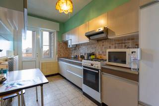 Investment property with two apartments, garage and cellars, AnderlechtInvestment building dating from 1960, comprising cellars, a garage and two...