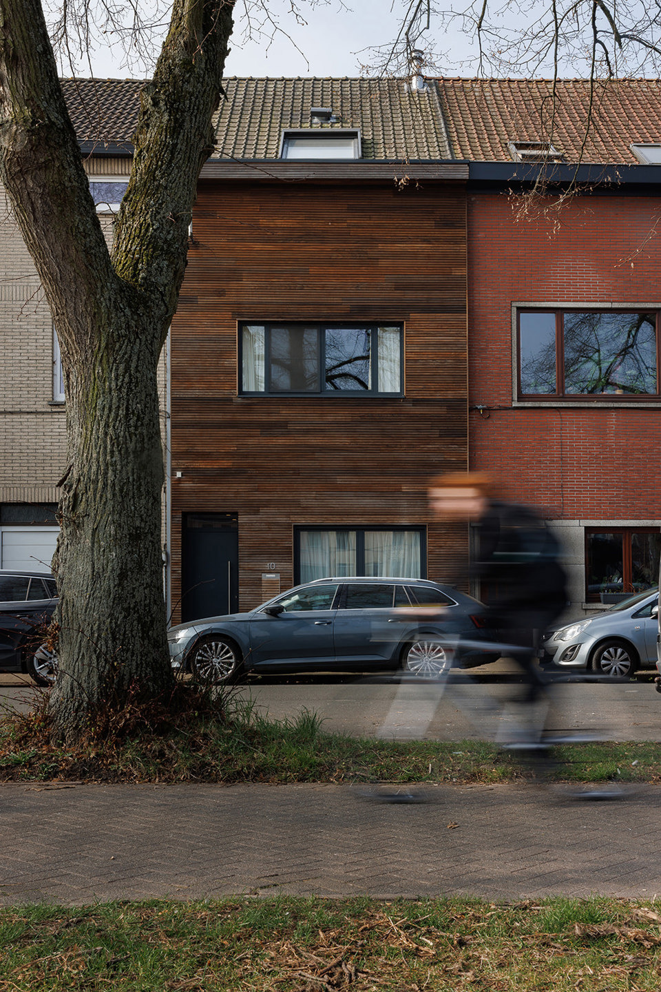 Uiterst kwalitatieve woning met 3 slaapkamers aan het water - foto 2