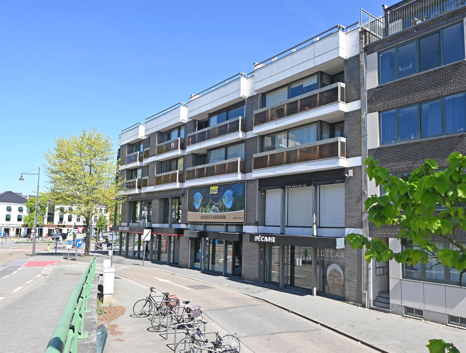 Duplex-appartement met drie slaapkamers nabij het centrum - foto 2