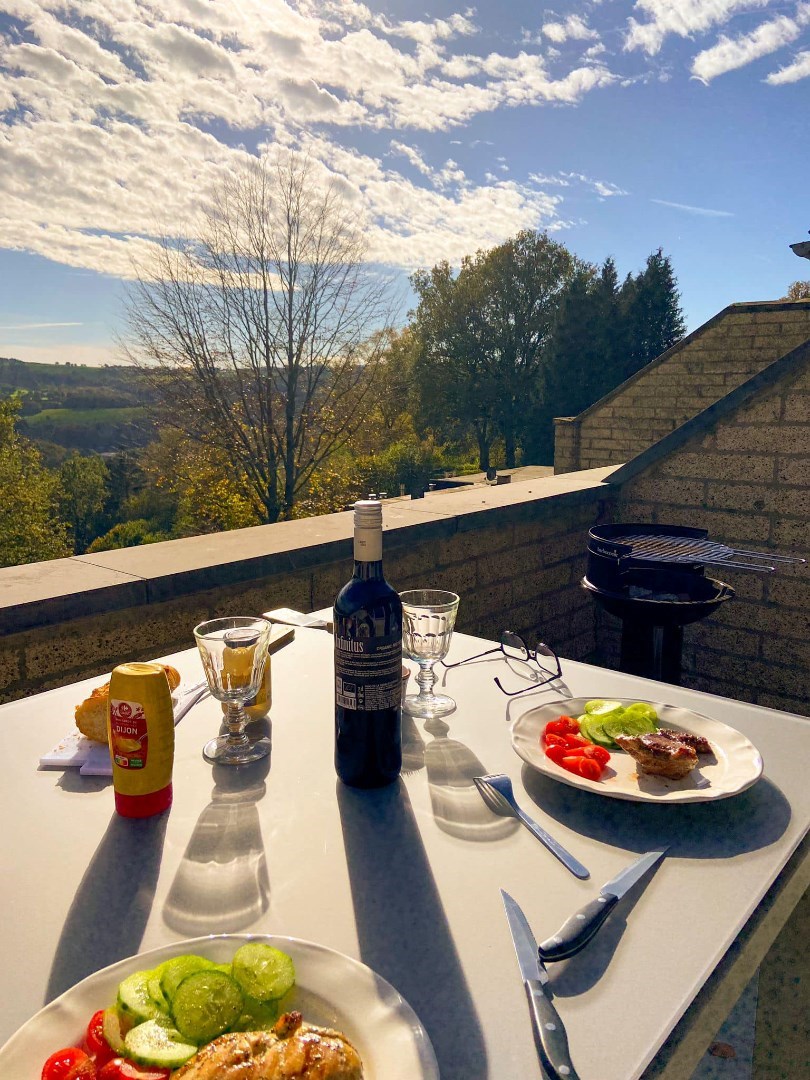 Gezellige, vernieuwde triplex vakantiewoning met adembenemend zicht in "Terrasses de Malmedy" - foto 3