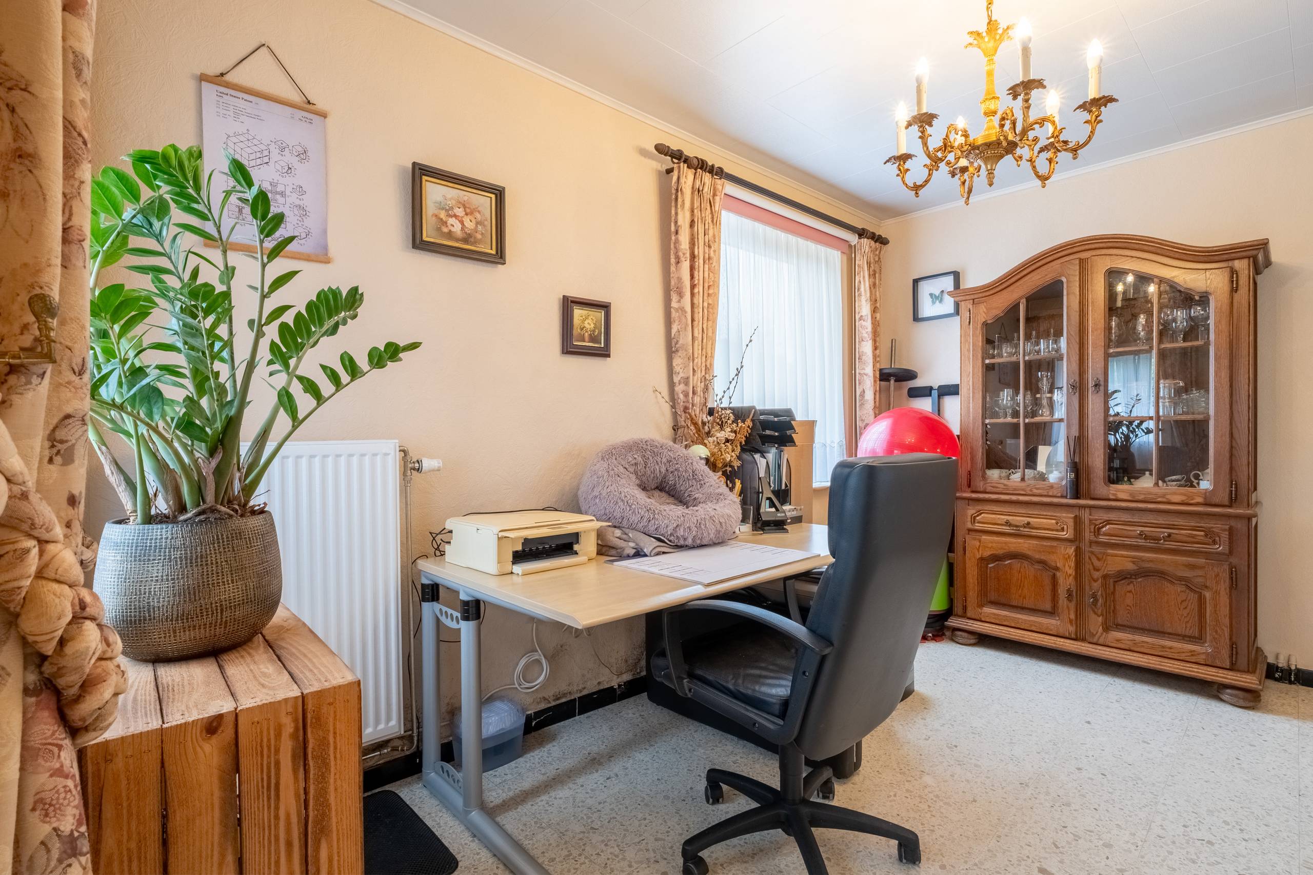 Woning met ruime tuin en bijgebouwen in Hoeleden - foto 5