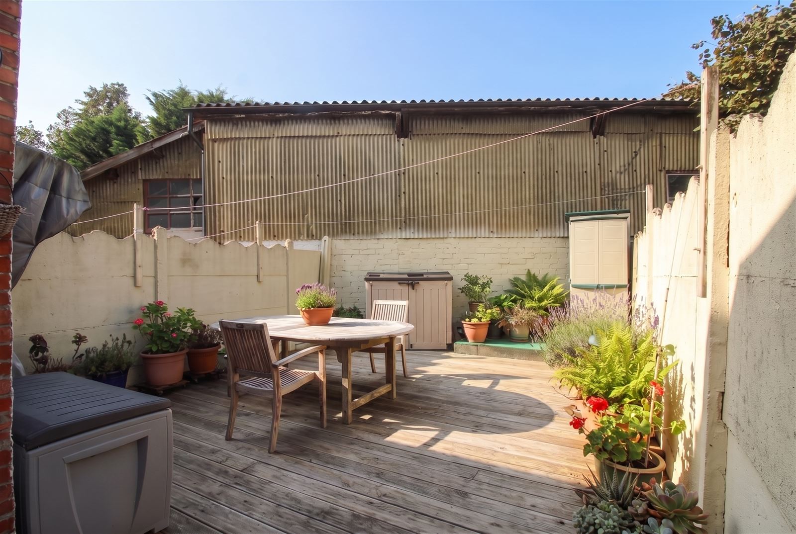 Te moderniseren ruime woning met stadstuintje - 4/5 slpks mog. - foto 2