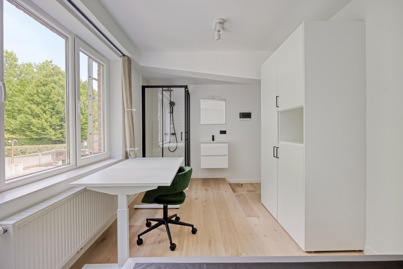 Volledig gerenoveerde studentenkamer in residentie met 29 studentenkamers in hartje Leuven - EPC label A! - foto 4