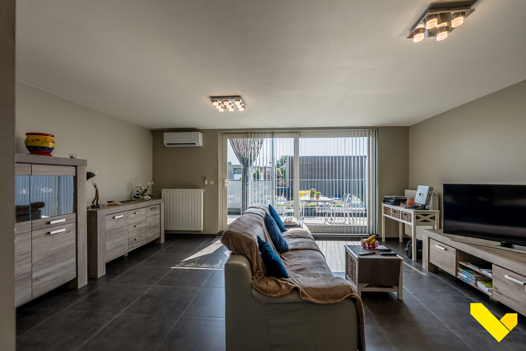 Instapklaar appartement met ruim terras en staanplaats - foto 2