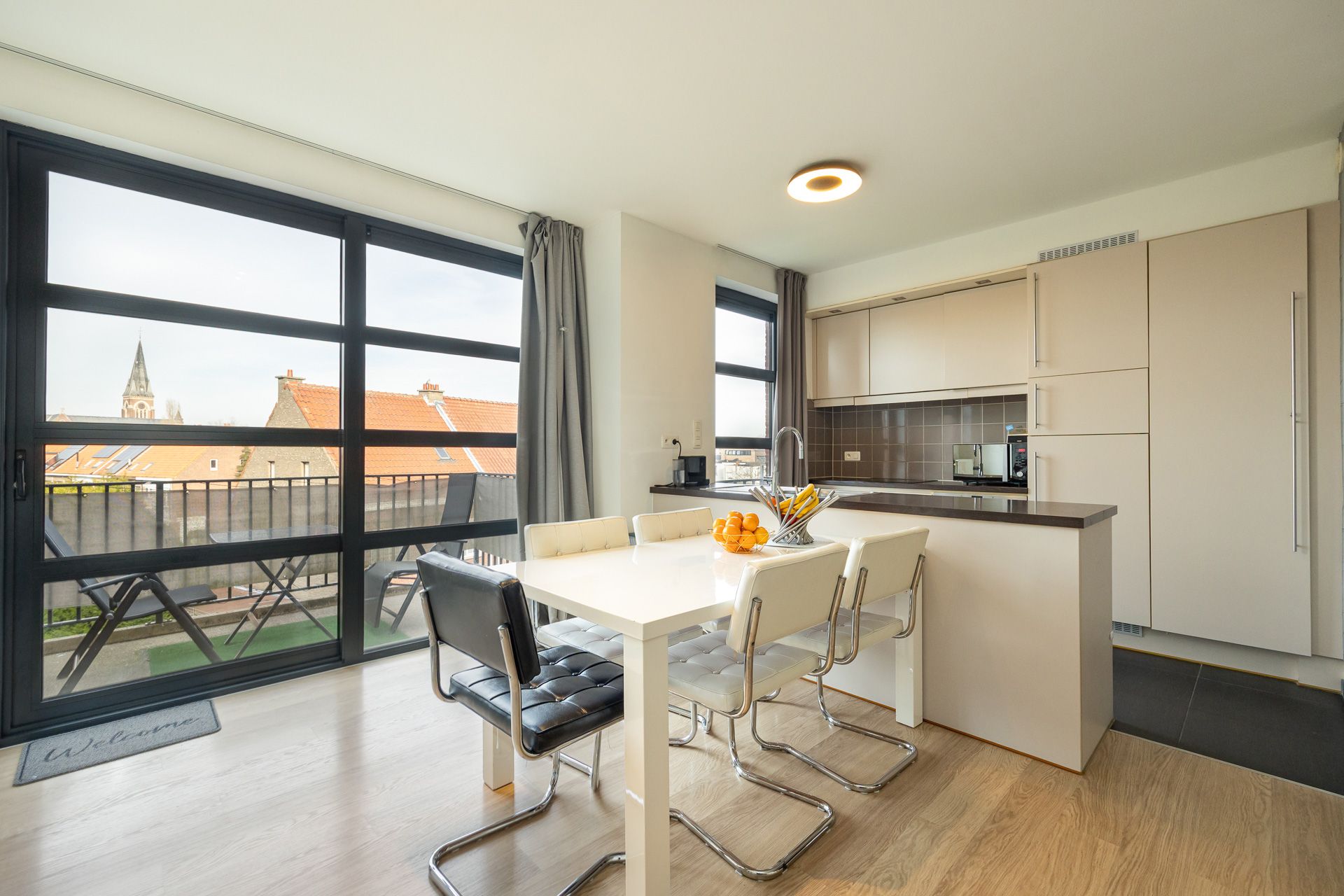 Lichtrijk 2-slaapkamerappartement op toplocatie in Hoboken! - foto 4