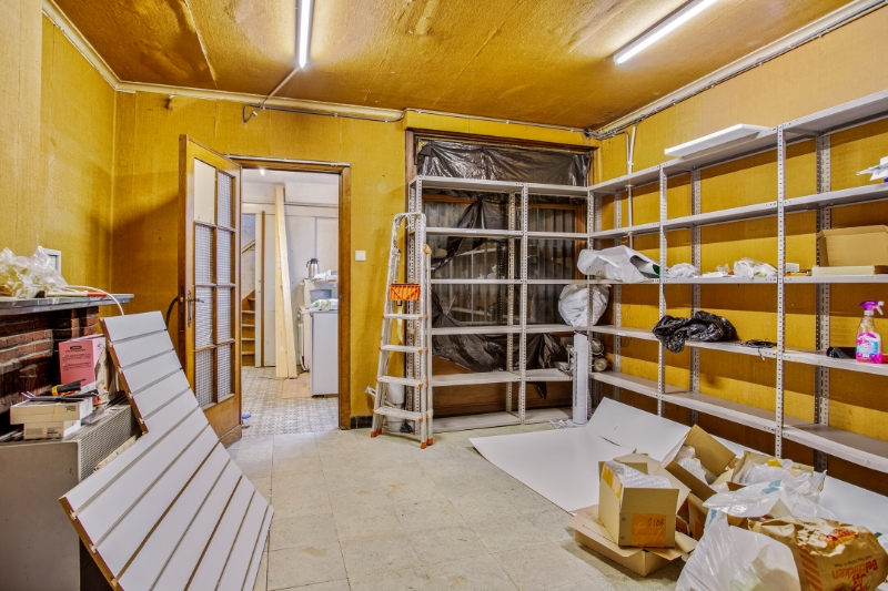 Commercial for sale in Roeselare with 3 bedrooms - photo 5