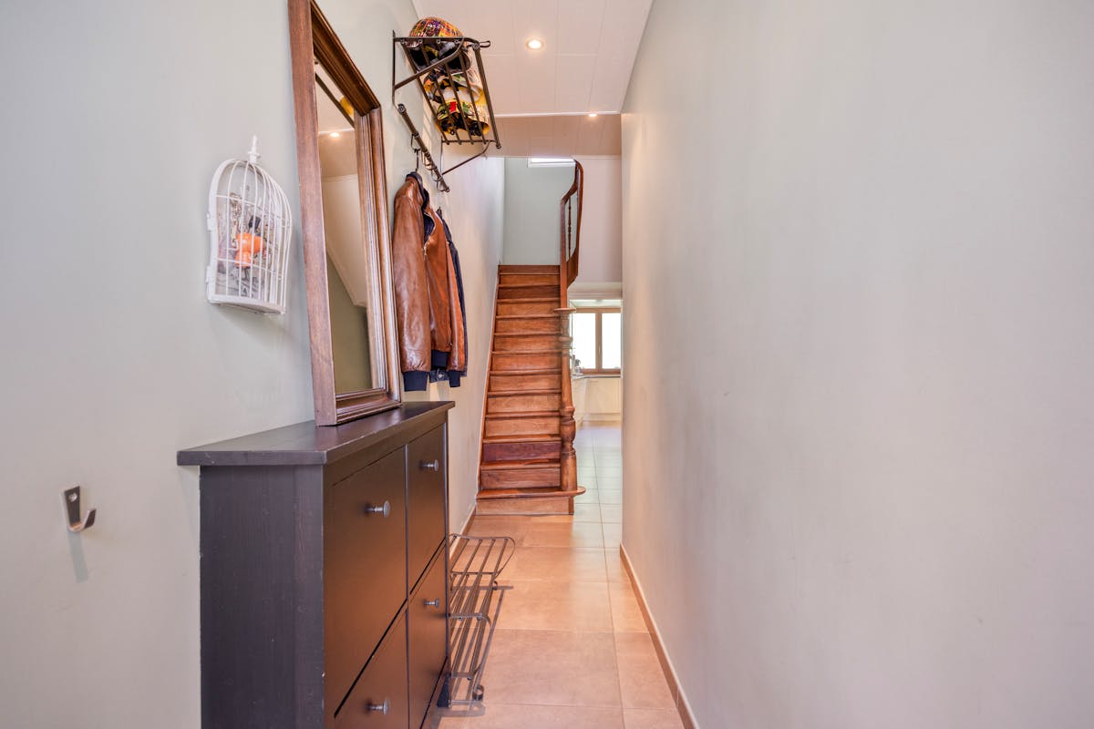 Gerenoveerd huis te koop in het centrum van Kruibeke - foto 3