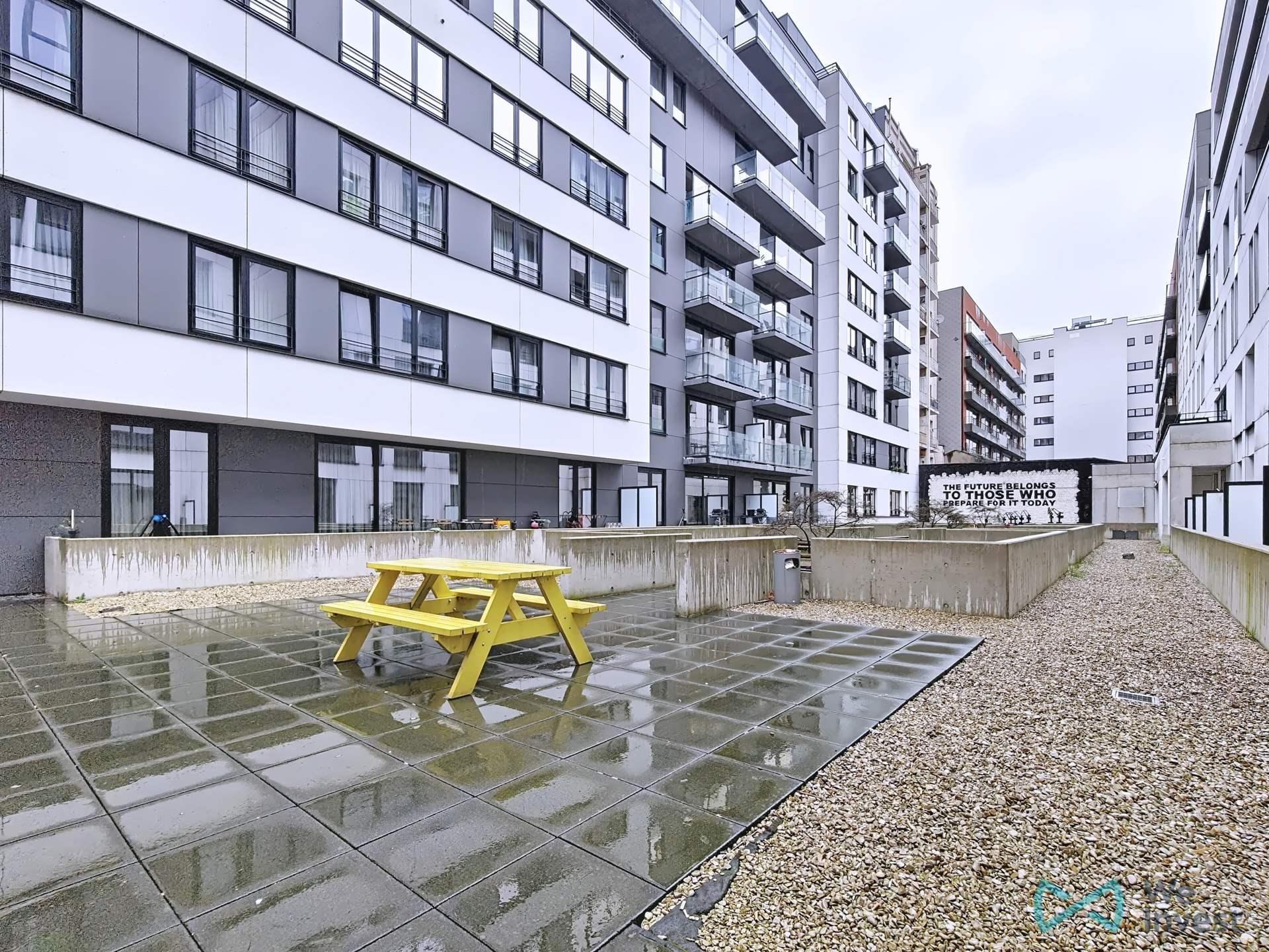 Apartment for sale in Brussels with 2 bedrooms - photo 4