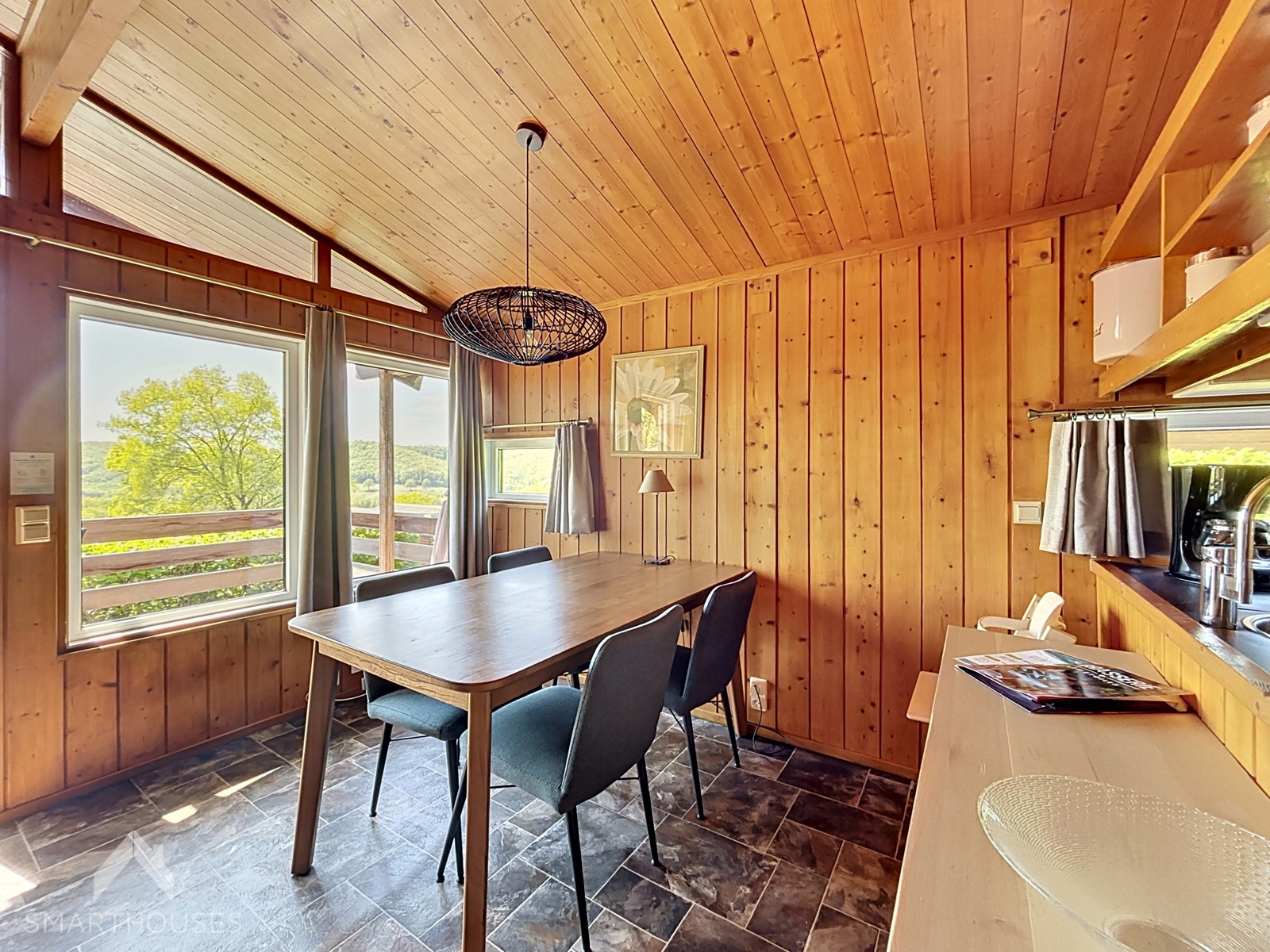 Leuk vakantiehuis op prachtig domein met adembenemend zicht - foto 4