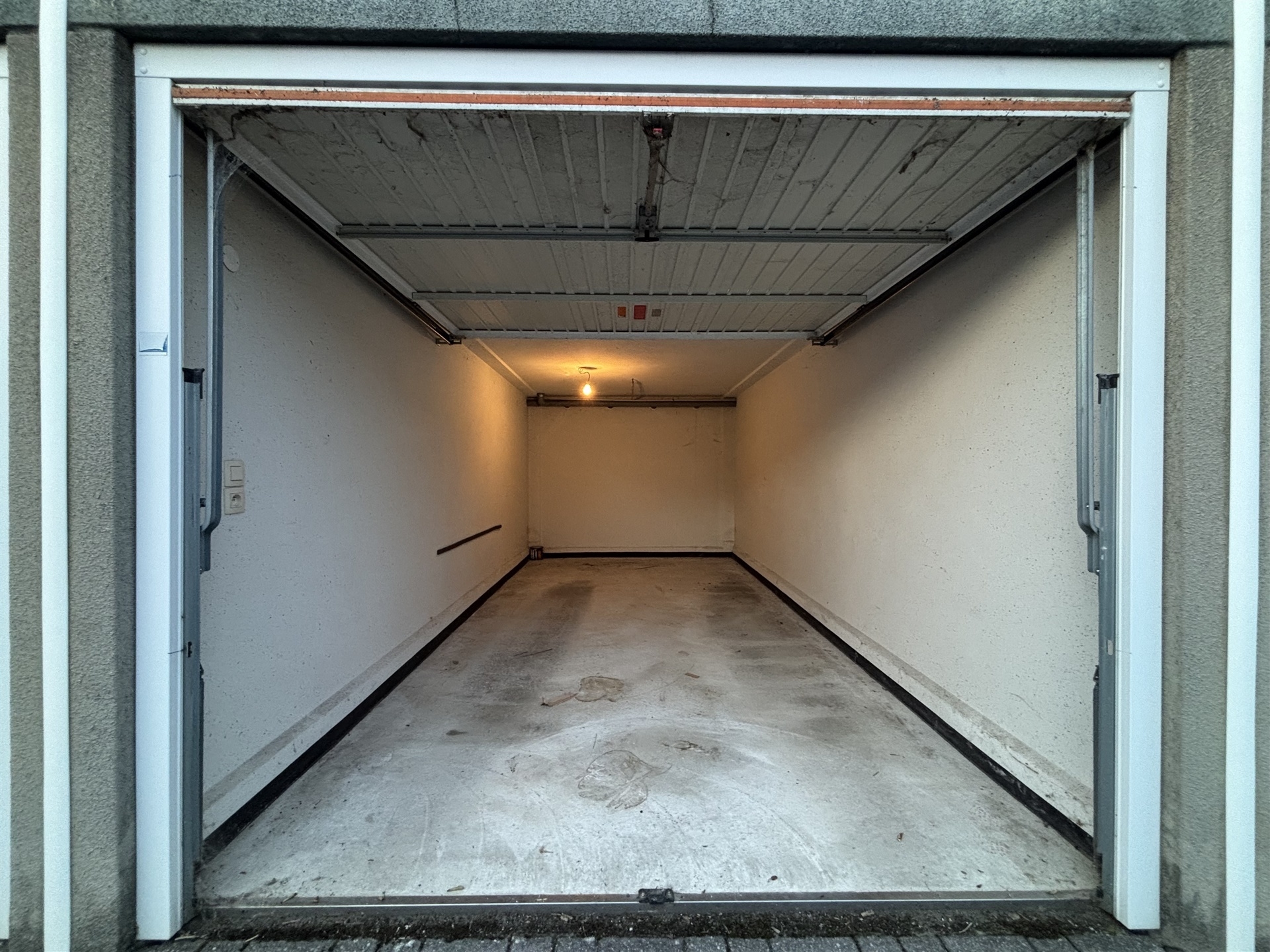 Ruim appartement met 2 slaapkamers in centrum Merchtem  - foto 5