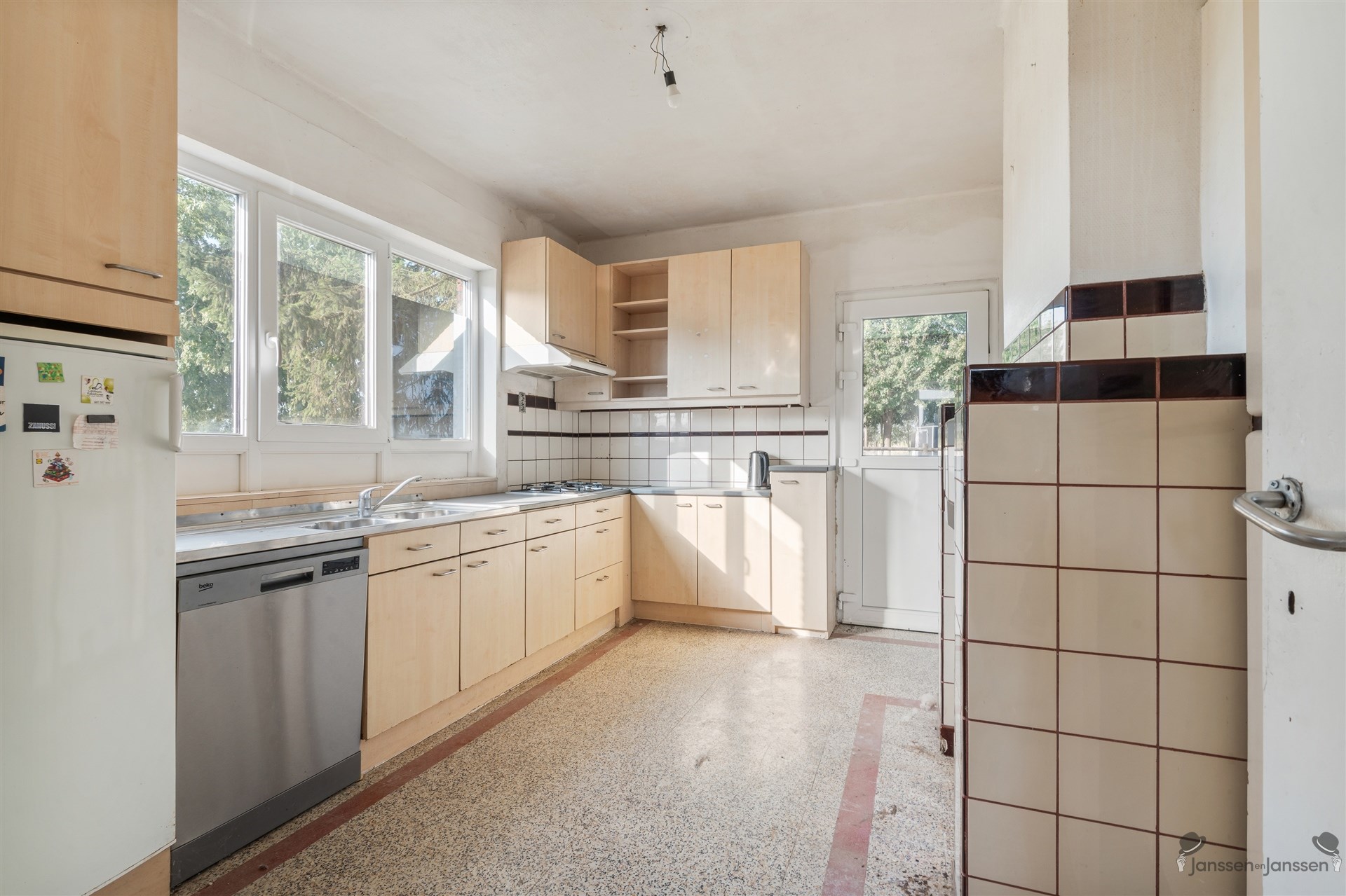 house - photo 4